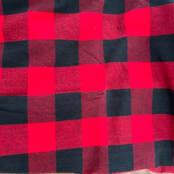 NWOT red & black checkered tablecloth - Picture 1 of 4